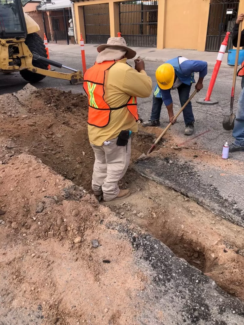 Renuevan red de agua potable en la colonia Industrial de Mexicali