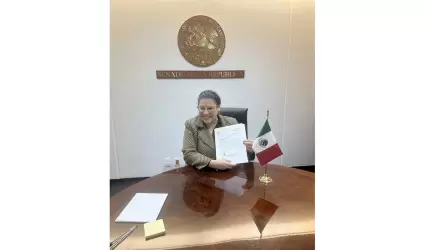 Lenia Batres