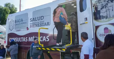 Continan Centros de Salud Mviles brindando servicios grauitos en comunidades e