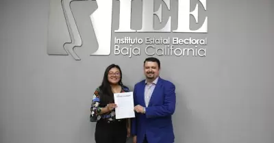 Una ciudadana comienza recolecci�n de firmas para candidatura independiente a di