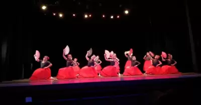 Concluyen cursos y talleres "otoo-invierno 2023" en el IMAC