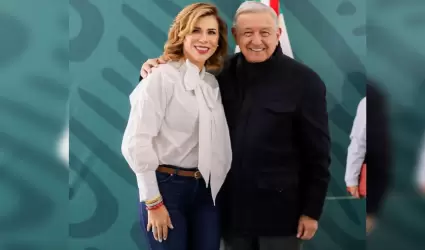 Marina del Pilar y Andres Manuel Lpez Obrador