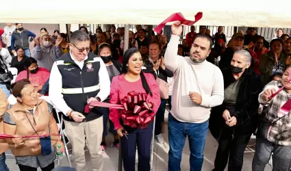 Montserrat Caballero inaugura calle