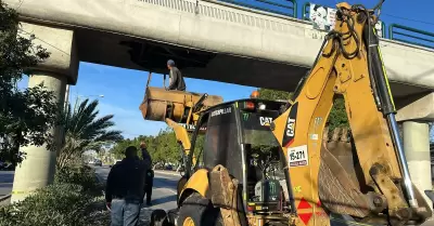 Realizan obra preventiva en puente de UABC