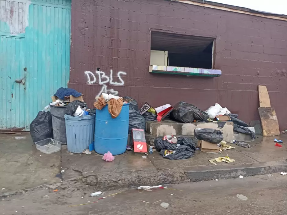 Vecinos de la colonia Durango denuncian la acumulacin de basura por falta de recoleccin