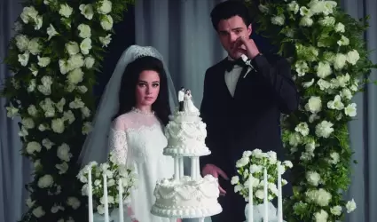 En esta imagen proporcionad apor A24, Jacob Elordi como Elvis, derecha, y Cailee