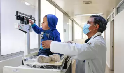Atiende Secretar�a de Salud a 5 mil menores de manera gratuita con programa "Con