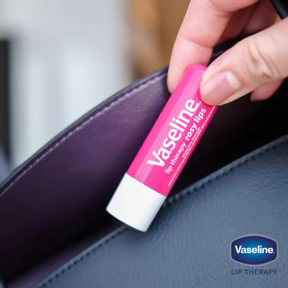 Vaseline Lip Therapy