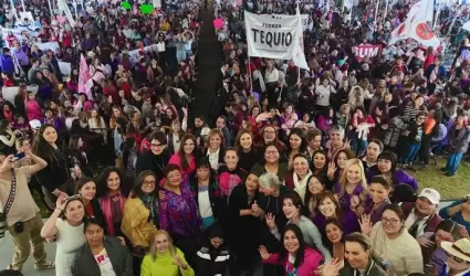 Claudia Sheinbaum es respaldada por mujeres de todo M�xico