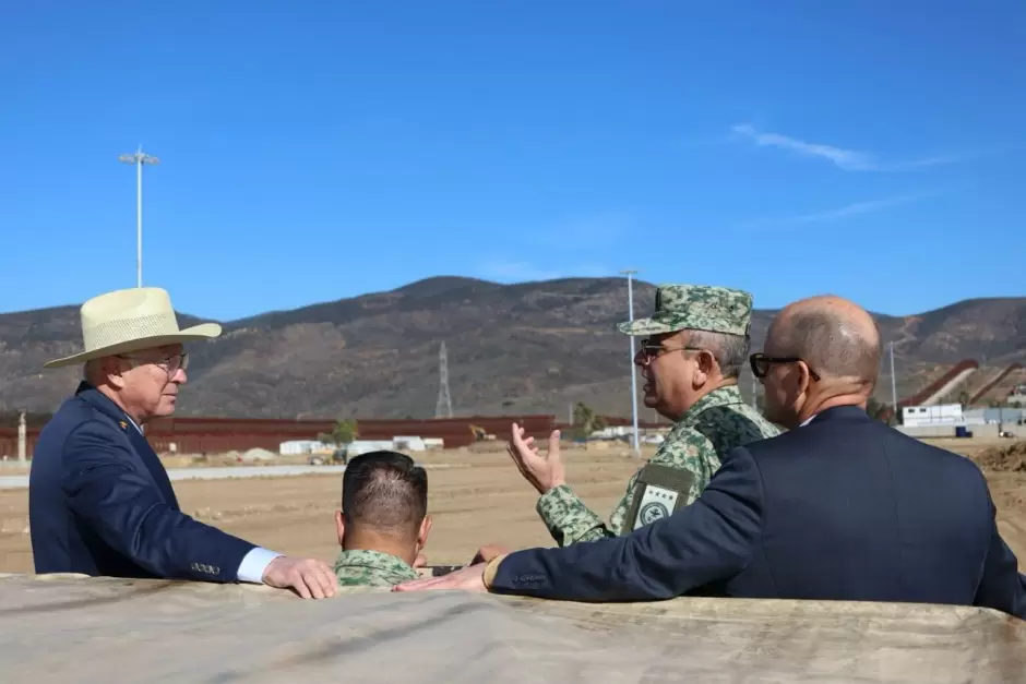 Ken Salazar en San Diego