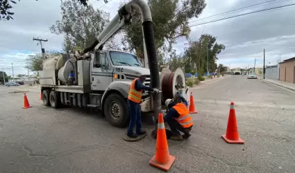 Realiza CESPM jornada de desazolve en Villa Florida