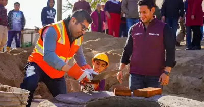 Arranca Armando Ayala obra de red de drenaje en Maneadero