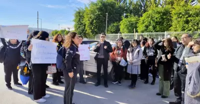 Causa conflicto falta de estacionamiento en la ENFT; directivos y la autoridad a