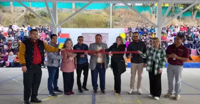 Avanza Secretaria de Educaci�n con entrega de obras de infraestructura en escuel