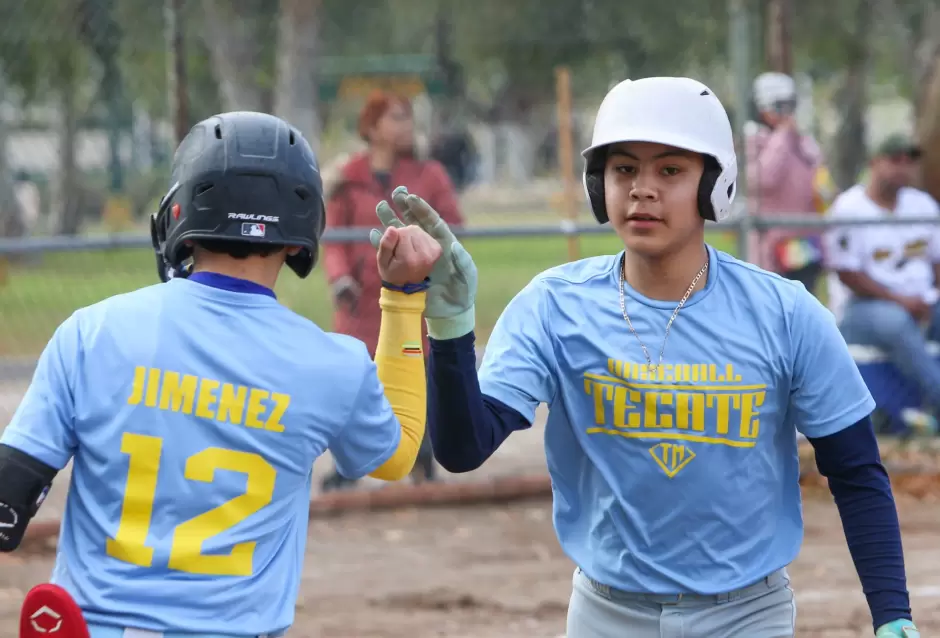 Tecate, campe�n invicto en la Junior