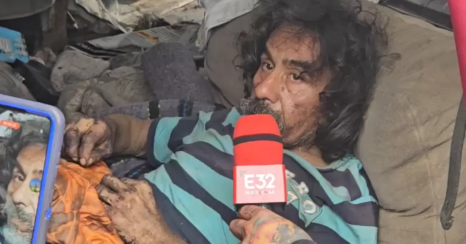 Pierde movilidad por golpiza; ahora Benito vive "tirado" en casa de cartón con 13 personas en situación de calle