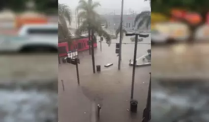 Estacin del trolley en Downtown inundado