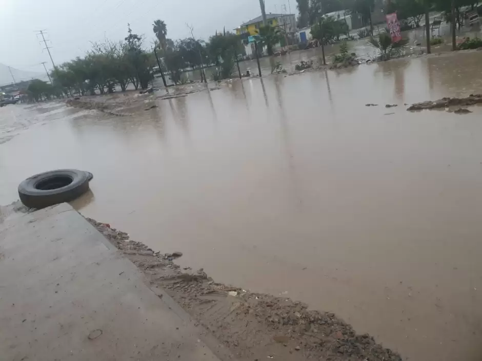 Primaria del Ejido Ojo de Agua se inunda cada vez que llueve; piden ayuda a las autoridades