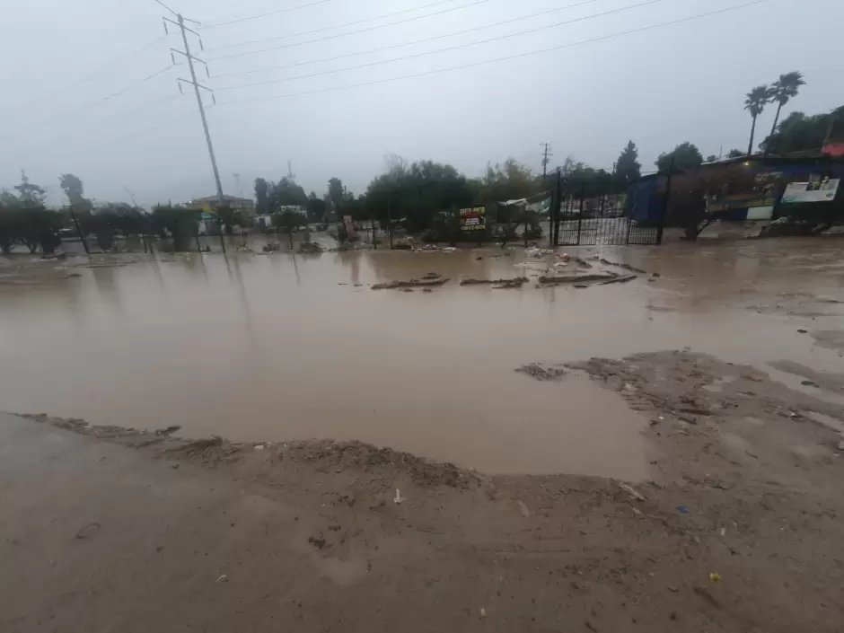 Primaria del Ejido Ojo de Agua se inunda cada vez que llueve; piden ayuda a las autoridades