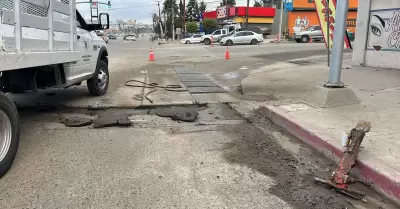 Cierra Gobierno de Rosarito tramo del blvd. Benito Jurez Sur en su interseccin