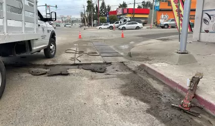 Cierra Gobierno de Rosarito tramo del blvd. Benito Jurez Sur en su interseccin