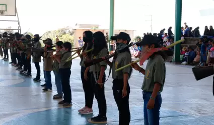 Ni�os armados
