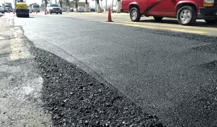 Contina programa de Bacheo en la ciudad