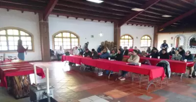 Capacita CESPT a sector restaurantero de Rosarito con el programa "Atrapa la gra