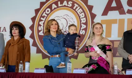 Refrenda Marina del Pilar compromiso con el bienestar y el desarrollo del Valle 