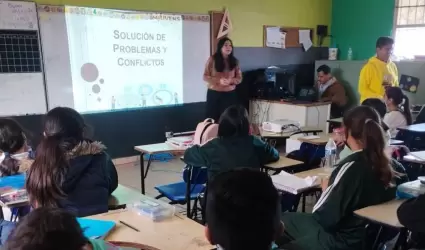 Charla "Solucin de Problemas y Conflictos"