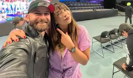 Imanol y Daniela Luj�n en la presentaci�n del cantante en el proyecto