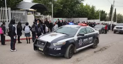 Atiende Departamento de Prevencin del Delito inquietudes escolares en Tijuana