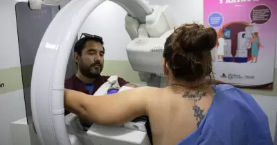 Invita JSSM a mujeres mexicalenses a realizarse la mastografa gratuita