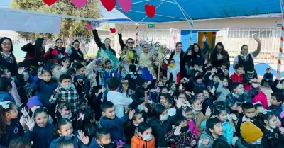 Visita la Corte Real 2024 Jard�n de Ni�os "Hortensia de Salazar"