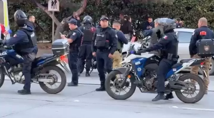 Balean a empleado del Ayuntamiento de Tijuana frente a la Preparatoria Lzaro Crdenas