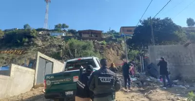 Atienden a personas afectadas de colonia Nuevo Milenio de Tijuana