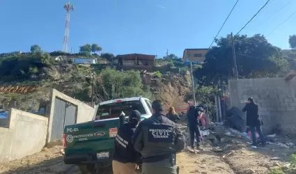 Atienden a personas afectadas de colonia Nuevo Milenio de Tijuana