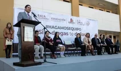 Regresan a clases ms de 120 mil estudiantes de preparatoria en el Estado