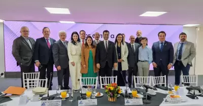 Promueve Canaco Ensenada campa�a "Por Amor a M�xico"