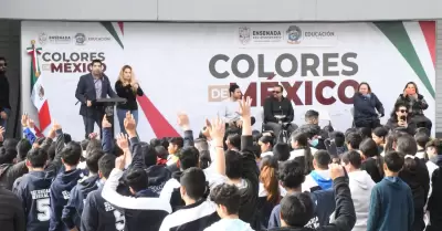 Ceremonia Cvica "Colores de Mxico" en Secundaria Moiss Senz Garza