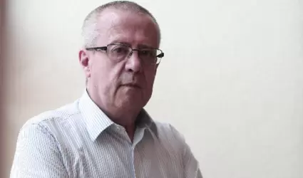 Carlos Manuel Urz�a