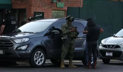 Operativos en los complejos habitacionales de lujo City Towers, en la Ciudad de 