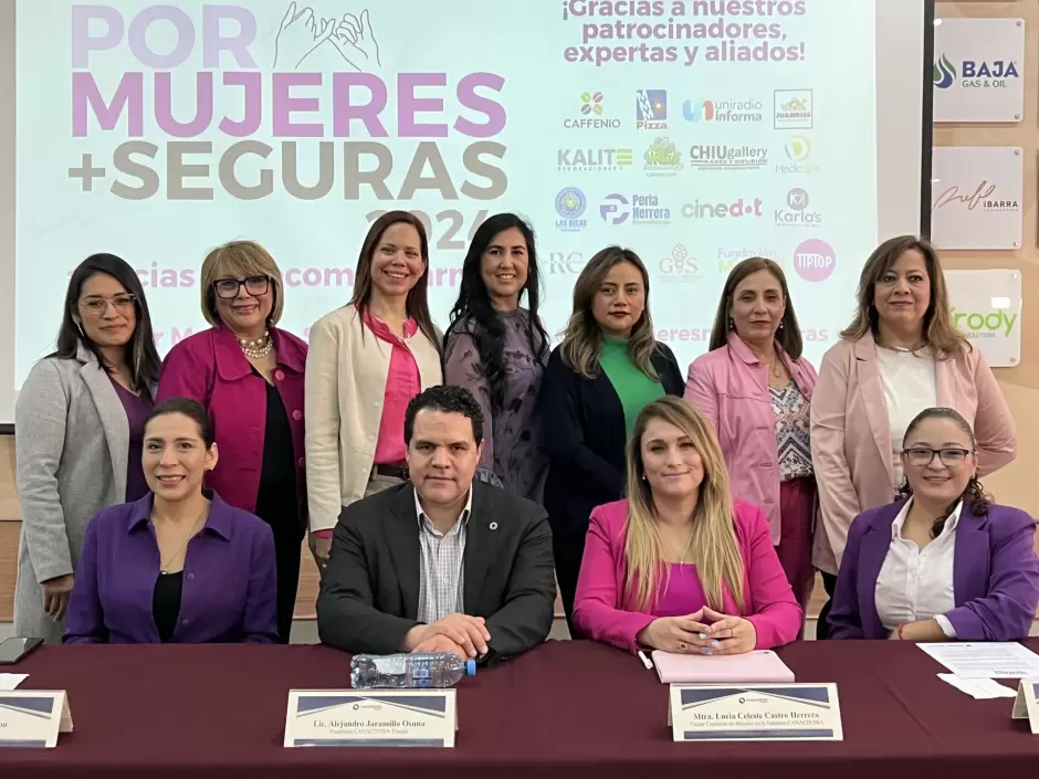 Ofrecern taller de defensa personal a 100 mujeres de la Industria