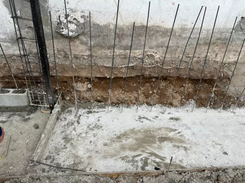 Construccin de 25 casas en reas verdes da 12 casas en Hacienda Linda Vista