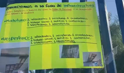 Padres toma Secundaria #123 para exigir aulas, docentes y seguridad