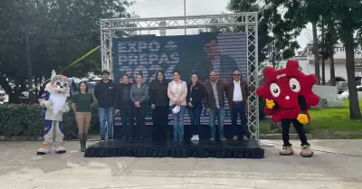 Participan ms de mil 800 estudiantes de secundaria en la "Expo Prepas":