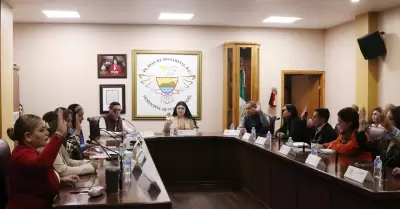 Toma protesta Alejandra Padilla como presidenta municipal de Playas de Rosarito