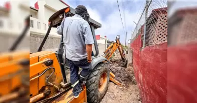 Atiende CESPE reportes para evitar encharcamientos, inundaciones y/o taponamient