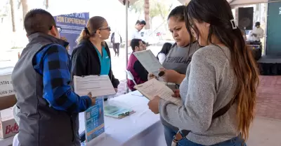 Acerca STPS oportunidades de trabajo a mujeres