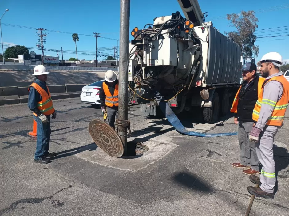 Continan acciones de mantenimiento en Mexicali